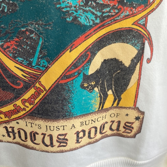 Disney Hocus Pocus The Sanderson Sisters Oversized Graphic Sweatshirt - Picture 4 of 7